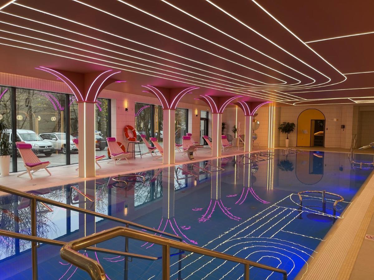 УЮТНЫЕ АПАРТАМЕНТЫ И SPA BADEN-BADEN, САМОСТОЯТЕЛЬНОЕ ЗАСЕЛЕНИЕ 24-7, В  ЦЕНТРЕ ГОРОДА СВЕТЛОГОРСК (Россия) - Квартиры посуточно | NOCHI